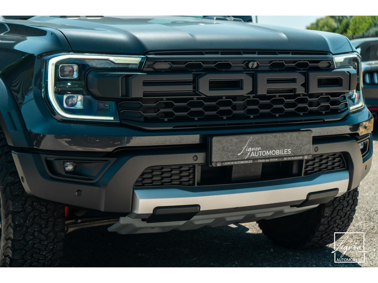 Photo FORD RANGER Raptor 3.0 V6 EcoBoost - 292 - BVA Double Cabine - à partir de 510 euros