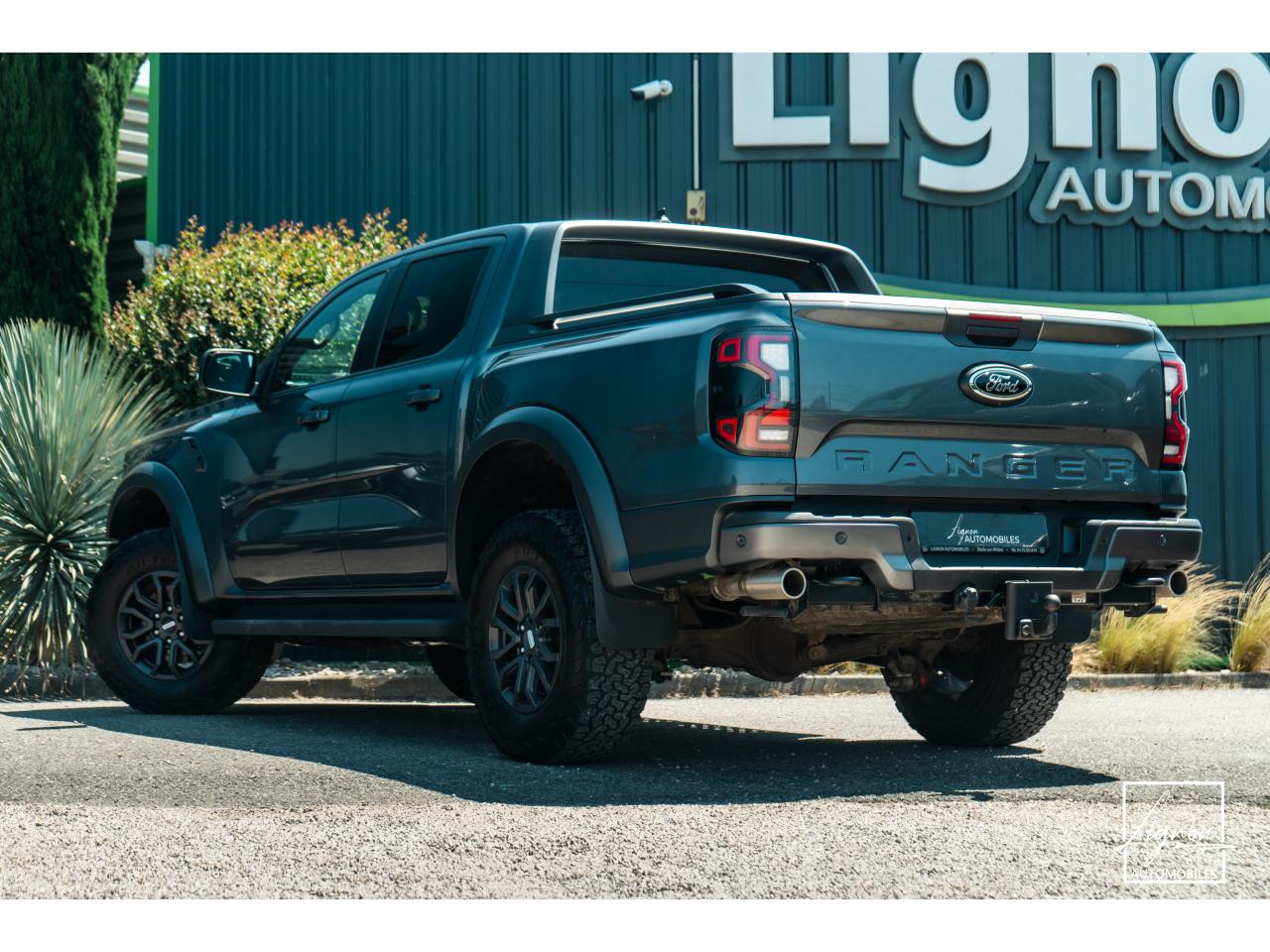 Photo FORD RANGER Raptor 3.0 V6 EcoBoost - 292 - BVA Double Cabine - à partir de 510 euros