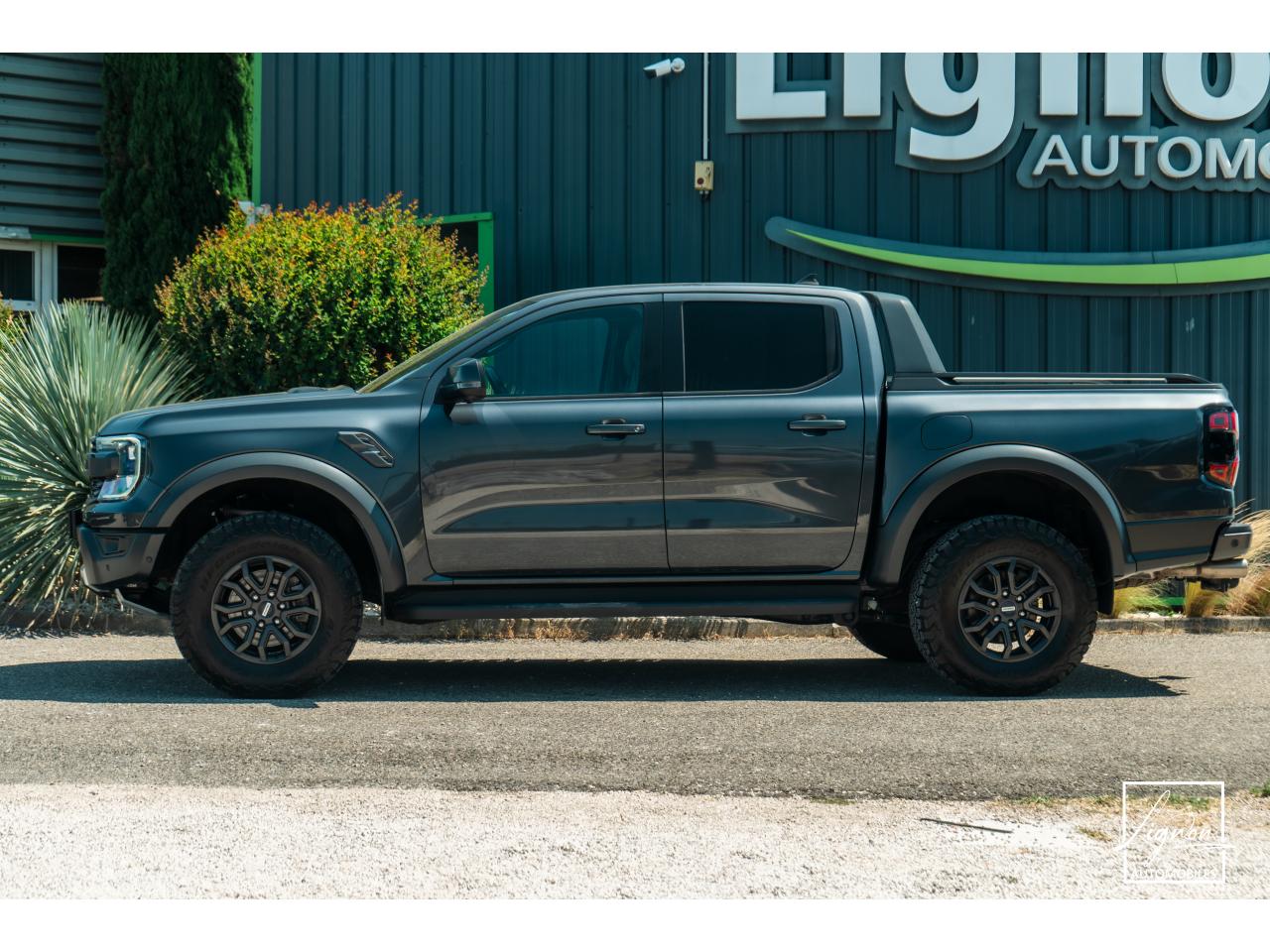Photo FORD RANGER Raptor 3.0 V6 EcoBoost - 292 - BVA Double Cabine - à partir de 510 euros