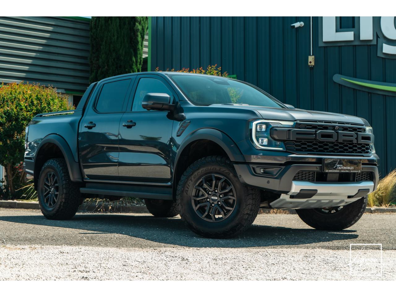 Photo FORD RANGER Raptor 3.0 V6 EcoBoost - 292 - BVA Double Cabine - à partir de 510 euros