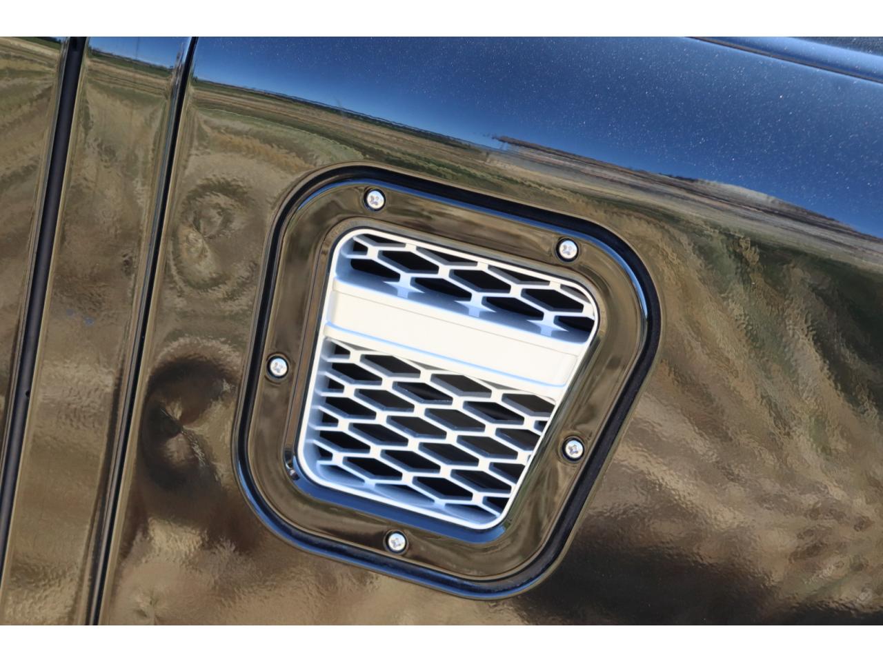 Photo LAND ROVER DEFENDER 90 Black Pack 2.2 Td4  2015 Station Wagon - 1er Main