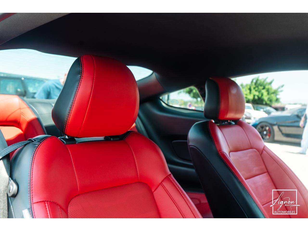 Photo FORD MUSTANG Fastback 5.0 V8 - 450 - BVA10  COUPE GT 1er main - à partir de 652 euros