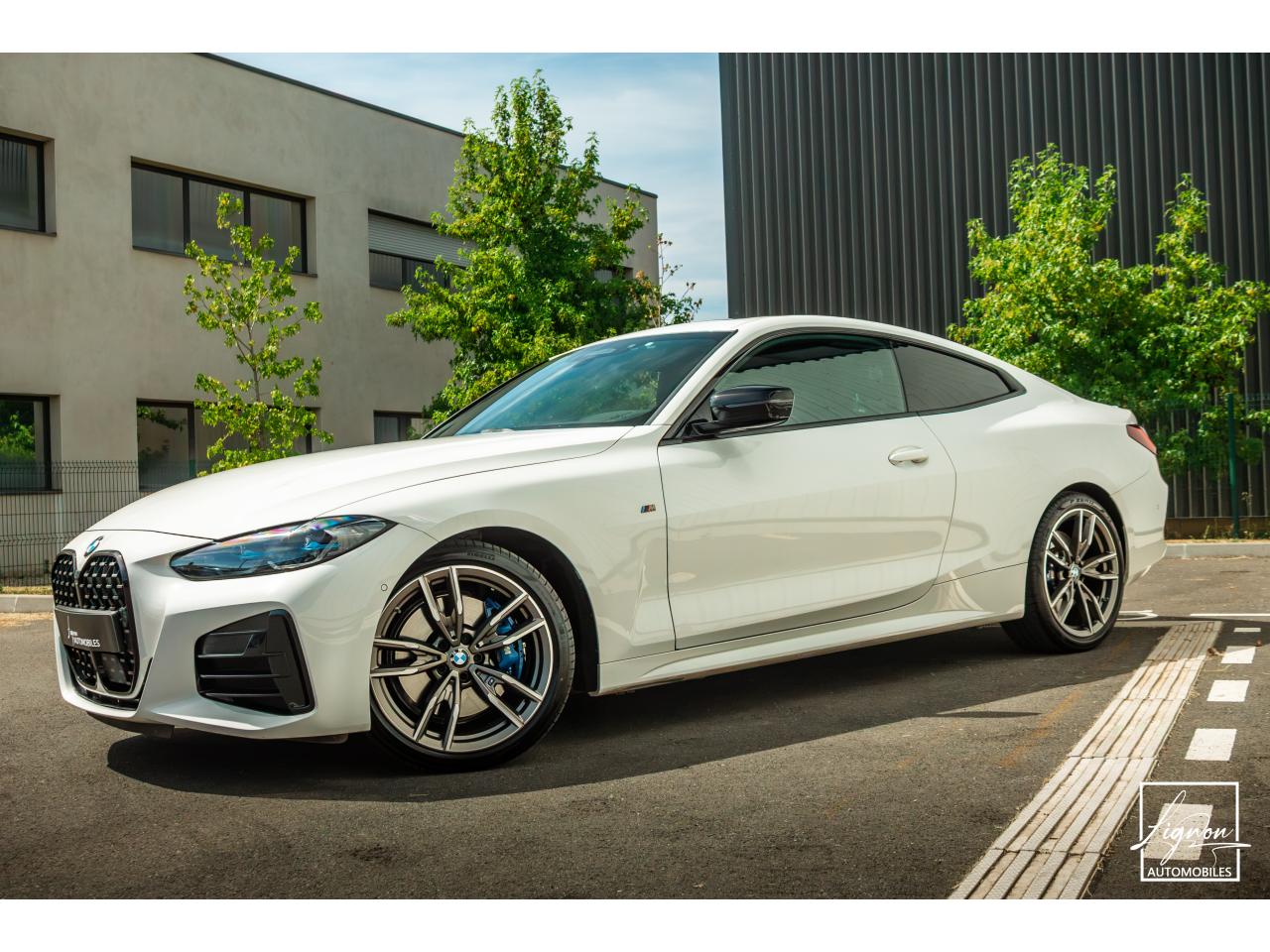 Photo BMW SERIE 4 M440d xDrive Coupé M Performance - Origine France - 1er main - à partir de 530 euros