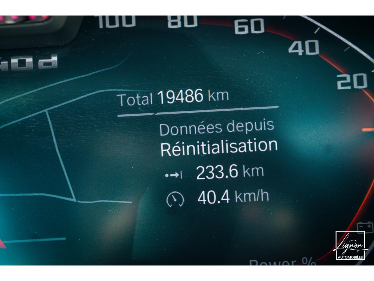 Photo BMW SERIE 4 M440d xDrive Coupé M Performance - Origine France - 1er main - à partir de 530 euros