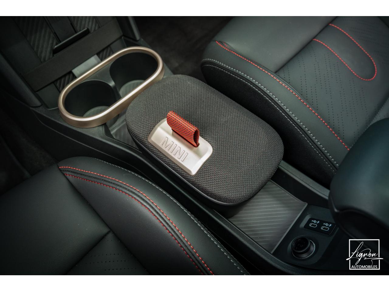 Photo MINI COOPER S John Works 2.0i - 204 - BVA Sport  F66 COUPE - à partir de 282 euros