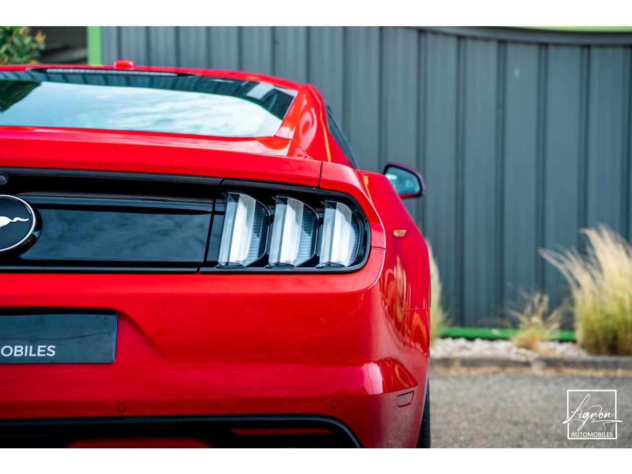 Photo FORD MUSTANG Fastback 2.3 EcoBoost 317 ch - à partir de 469 euros