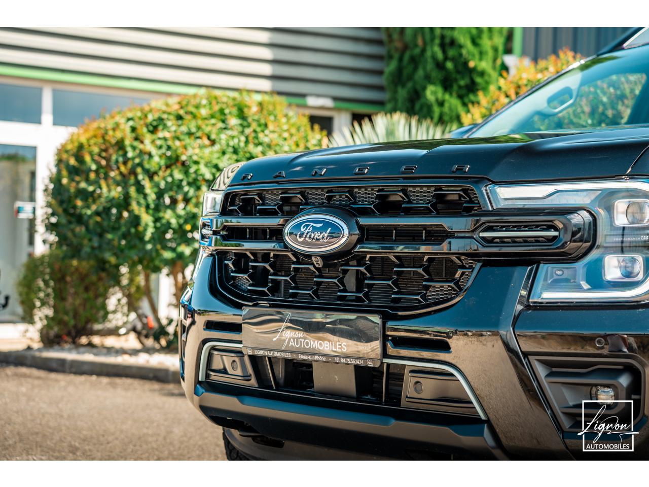 Photo FORD RANGER Stormtrak 2.3 EcoBoost PHEV - 281 - BVA e-AWD  2025 DOUBLE CABINE - à partir de 507 euros