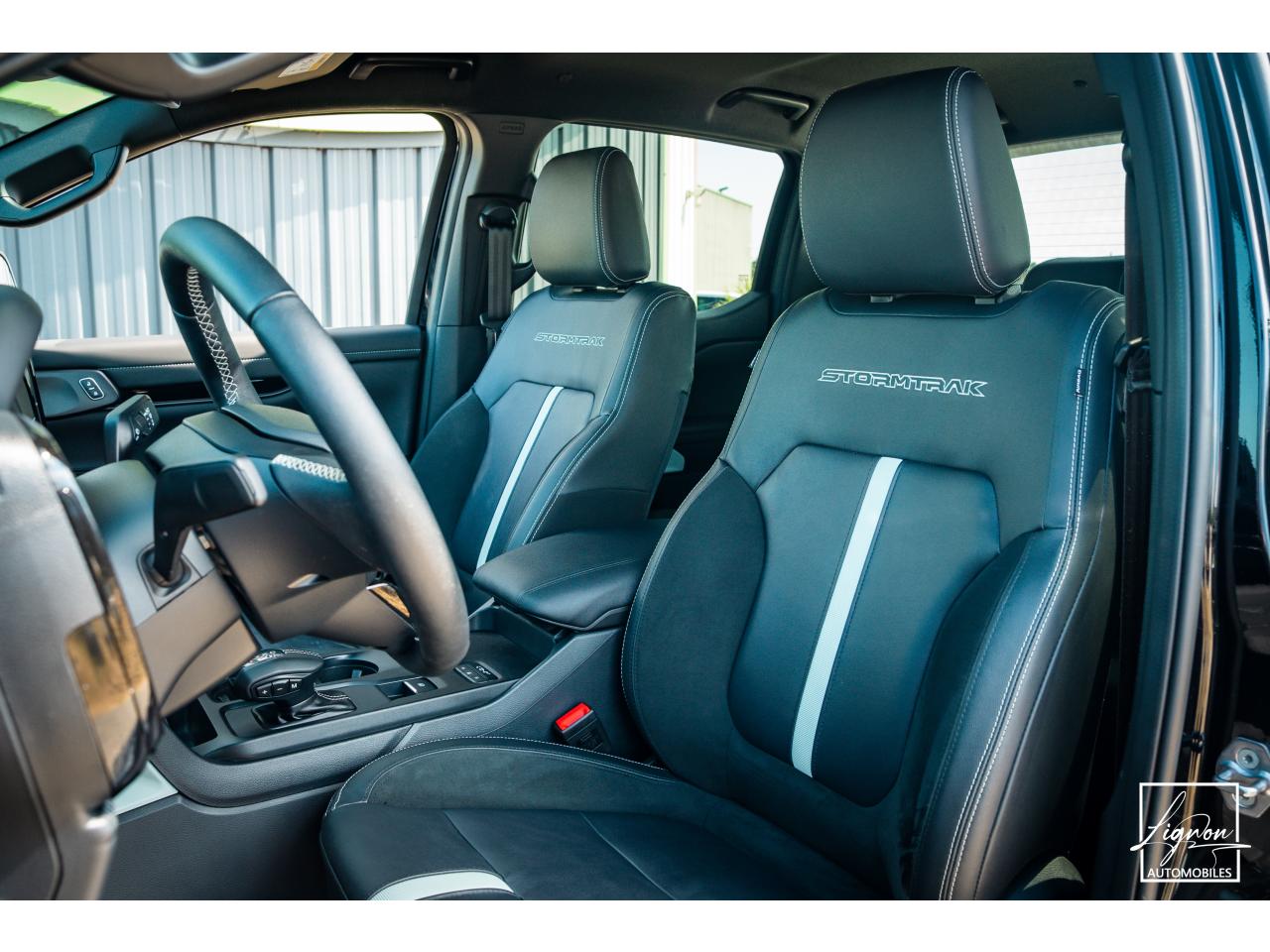 Photo FORD RANGER Stormtrak 2.3 EcoBoost PHEV - 281 - BVA e-AWD  2025 DOUBLE CABINE - à partir de 507 euros