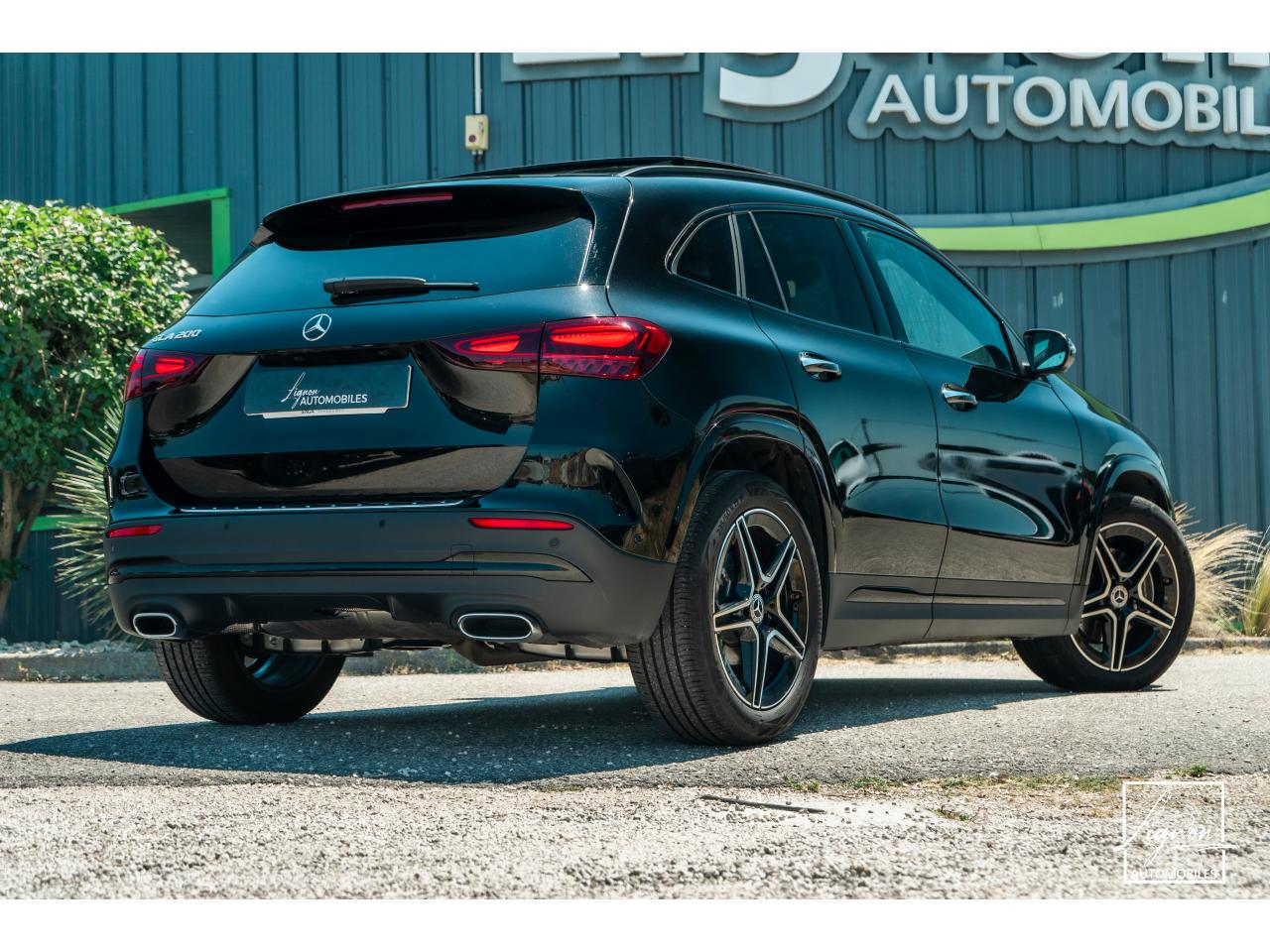 Photo MERCEDES GLA 200 - BV 7G-DCT  AMG Line - à partir de 363 euros