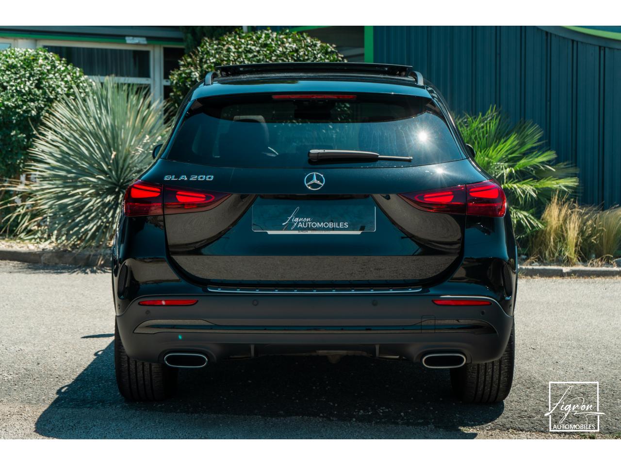 Photo MERCEDES GLA 200 - BV 7G-DCT  AMG Line - à partir de 363 euros