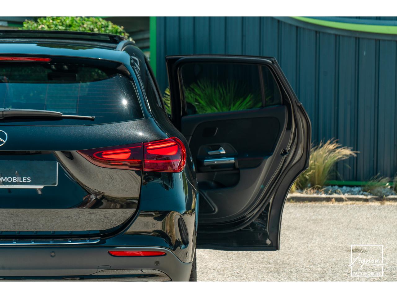 MERCEDES GLA 200 - BV 7G-DCT  AMG Line - à partir de 363 euros