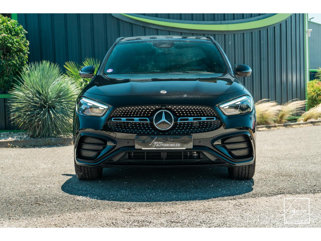 Photo MERCEDES GLA 200 - BV 7G-DCT  AMG Line - à partir de 363 euros