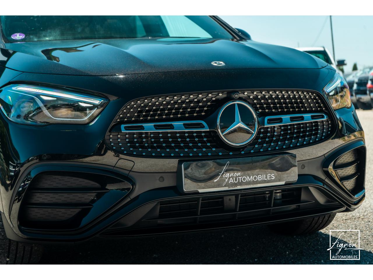 Photo MERCEDES GLA 200 - BV 7G-DCT  AMG Line - à partir de 363 euros
