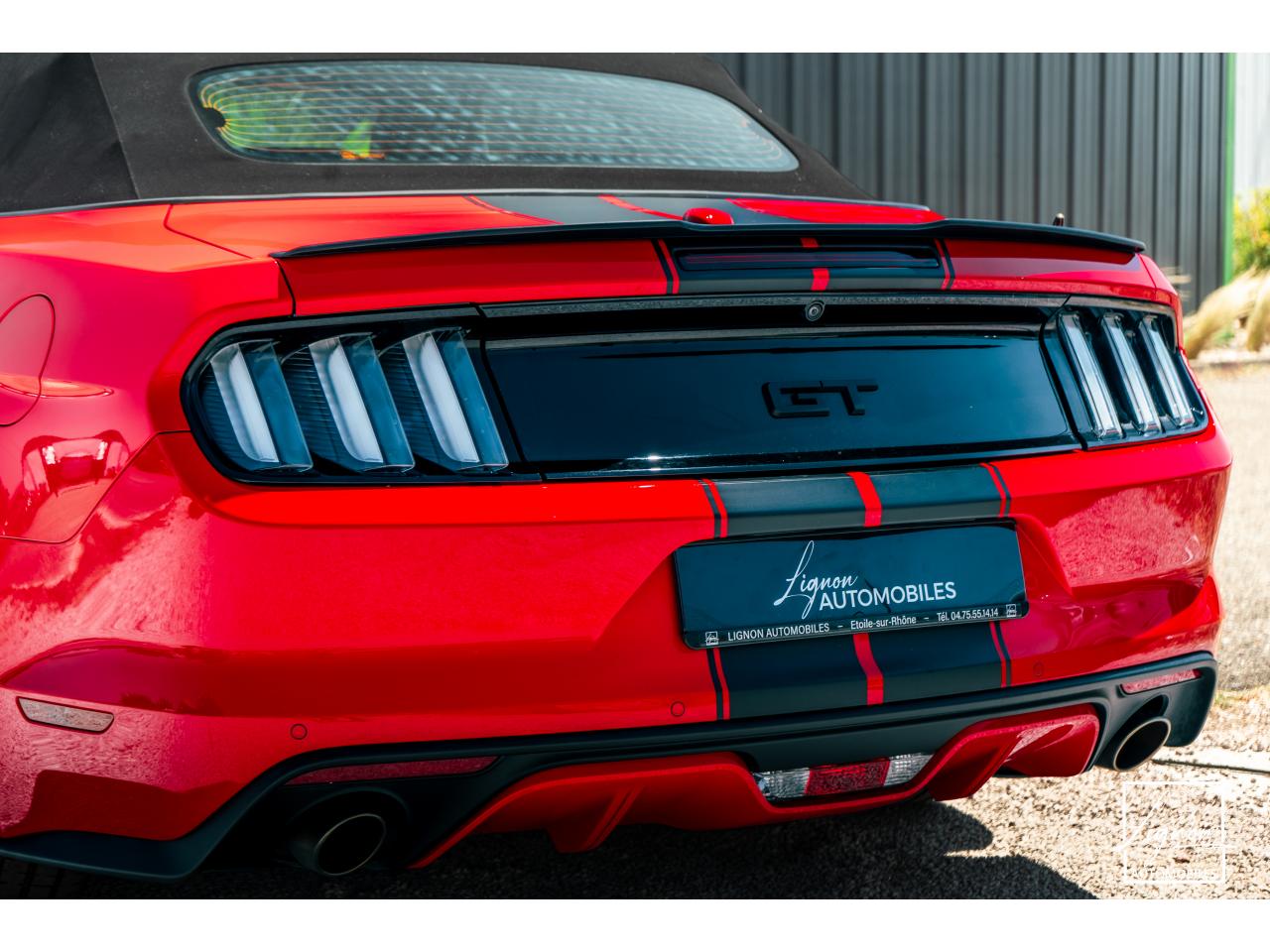Photo FORD MUSTANG Cabriolet 5.0 V8 421 - BVA  GT  - CAMERA CARPLAY PACK PREMIUM - à partir de 571 euros
