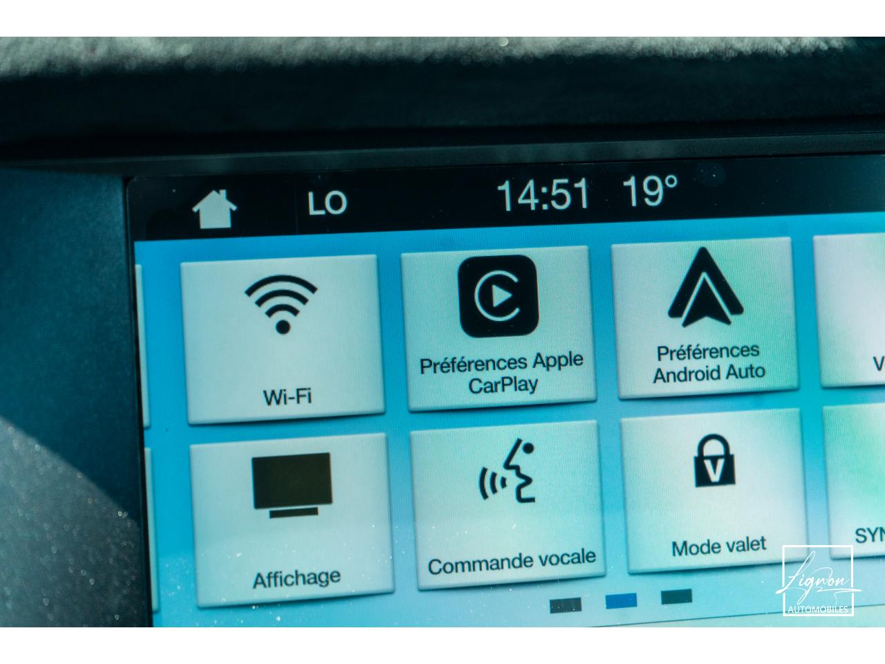 Photo FORD MUSTANG Cabriolet 5.0 V8 421 - BVA  GT  - CAMERA CARPLAY PACK PREMIUM - à partir de 571 euros