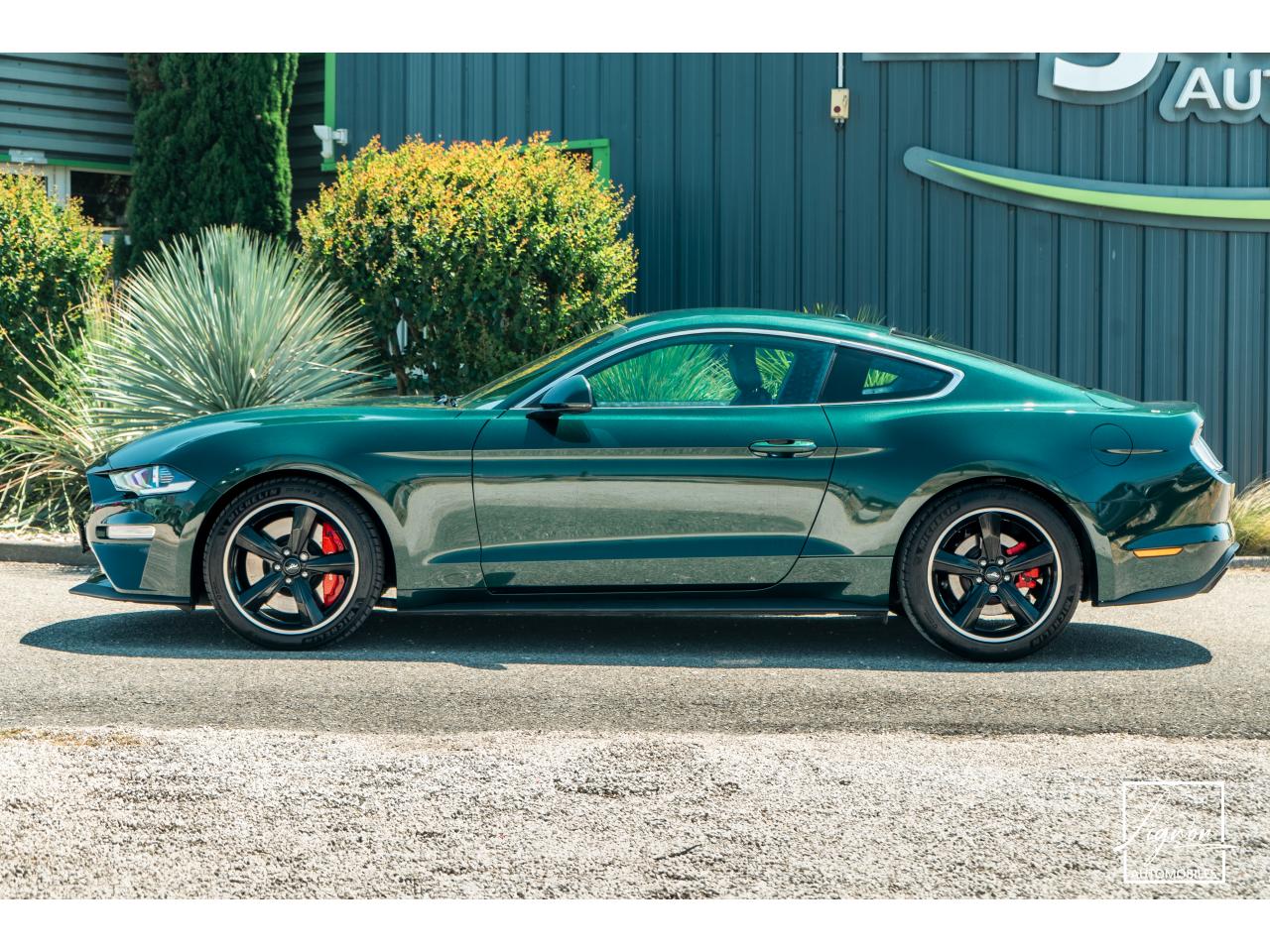 Photo FORD MUSTANG Bullitt 5.0 V8 - 460  FASTBACK 2020 Phase 2 - à partir de 724 euros