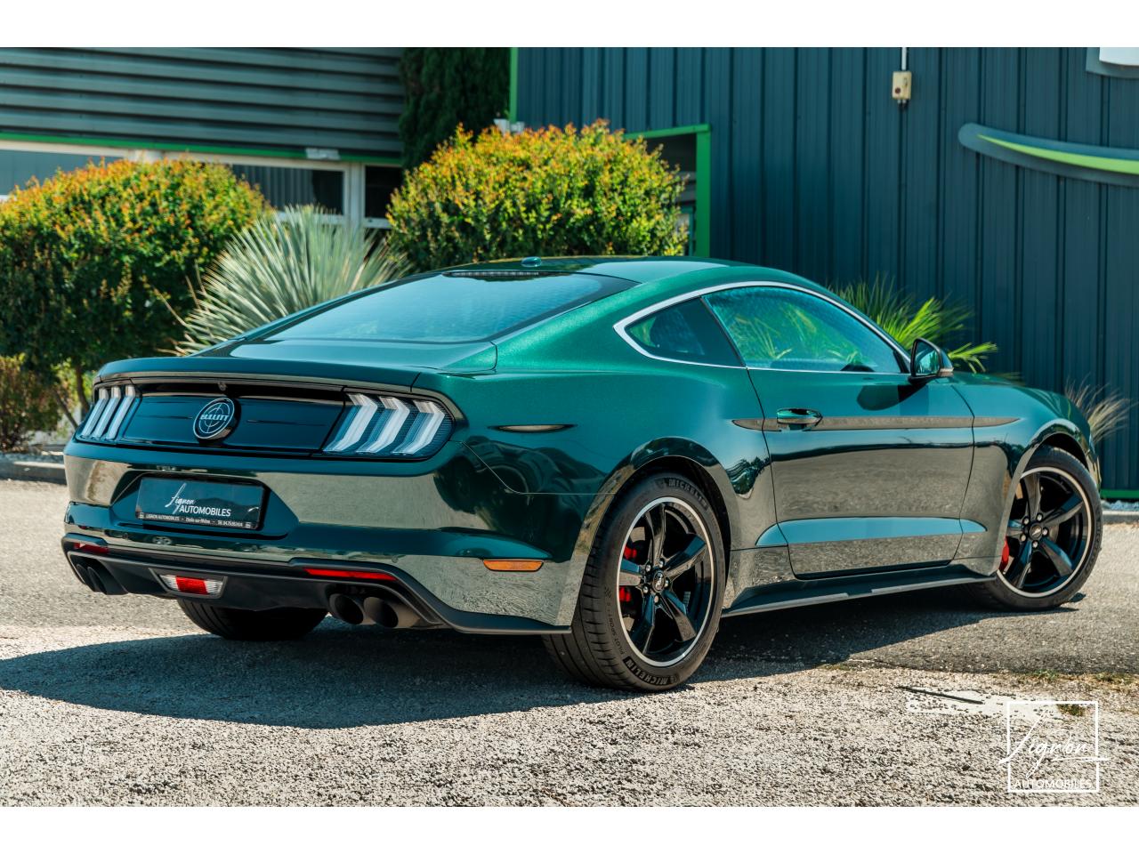 Photo FORD MUSTANG Bullitt 5.0 V8 - 460  FASTBACK 2020 Phase 2 - à partir de 724 euros