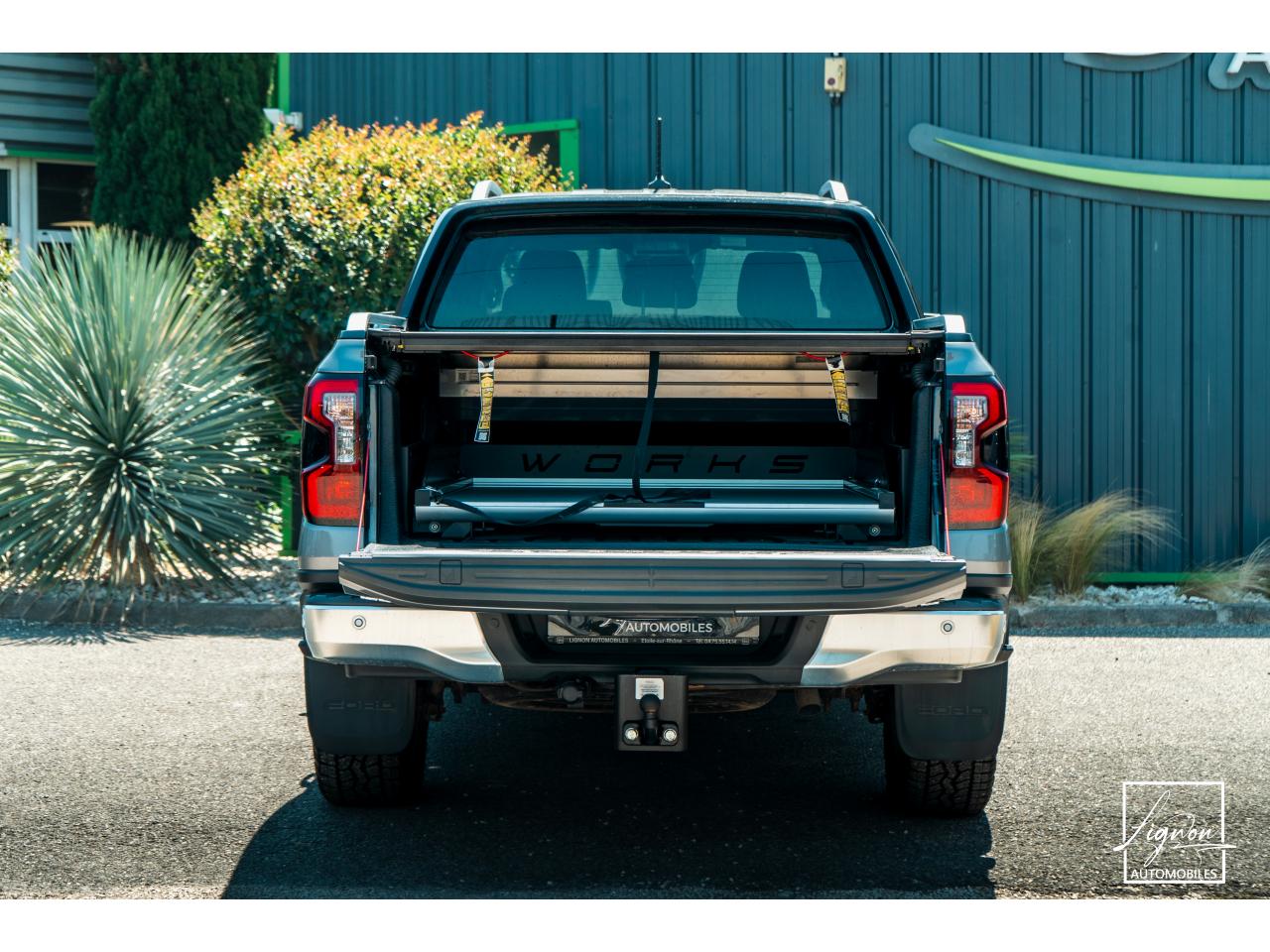Photo FORD RANGER Platinum 3.0 V6 240 - BVA10 Double Cabine - à partir de 468 euros