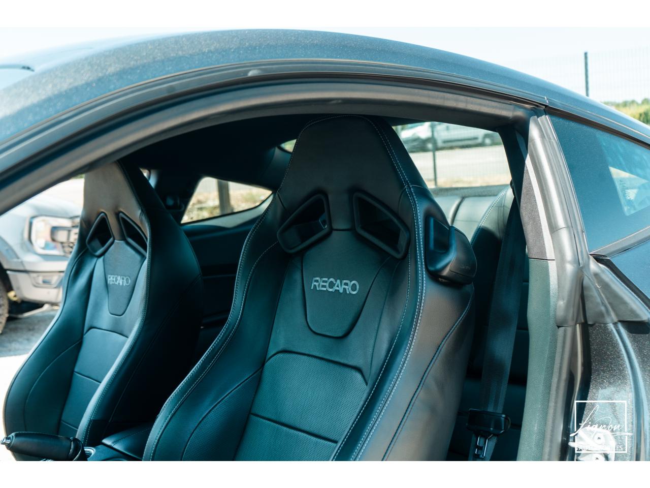 Photo FORD MUSTANG Fastback 5.0 V8 - BVM6 - 450  -  RECARO - 1er Main - à partir de 724 euros