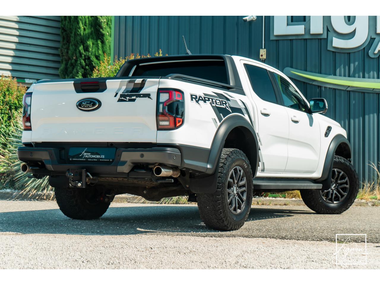 Photo FORD RAPTOR 3.0 V6 EcoBoost - 292 ch - BVA10 DOUBLE CABINE - à partir de 491 euros