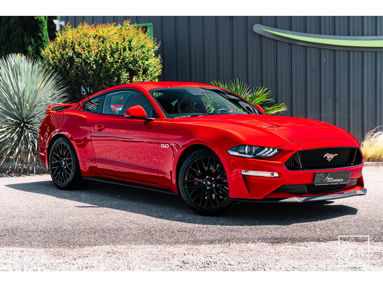 Photo FORD MUSTANG Fastback 5.0 V8 - 450 - COUPE GT PHASE 2 - à partir de 785 euros