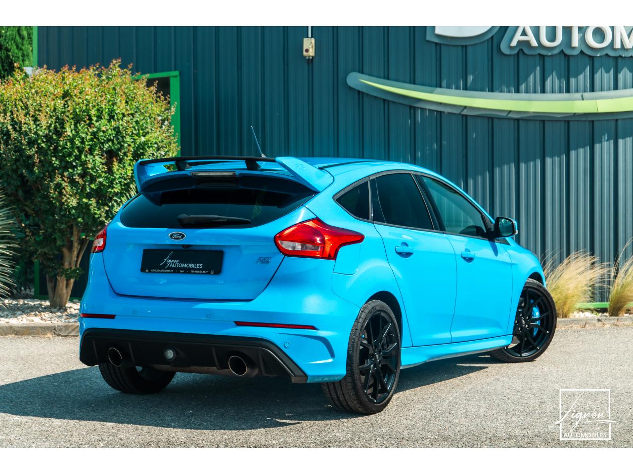 Photo FORD FOCUS RS 2.3 EcoBoost - 350 - 2017 -  CAMERA -  TOIT OUVRANT - JANTES FORGÉ - à partir de 550 euros