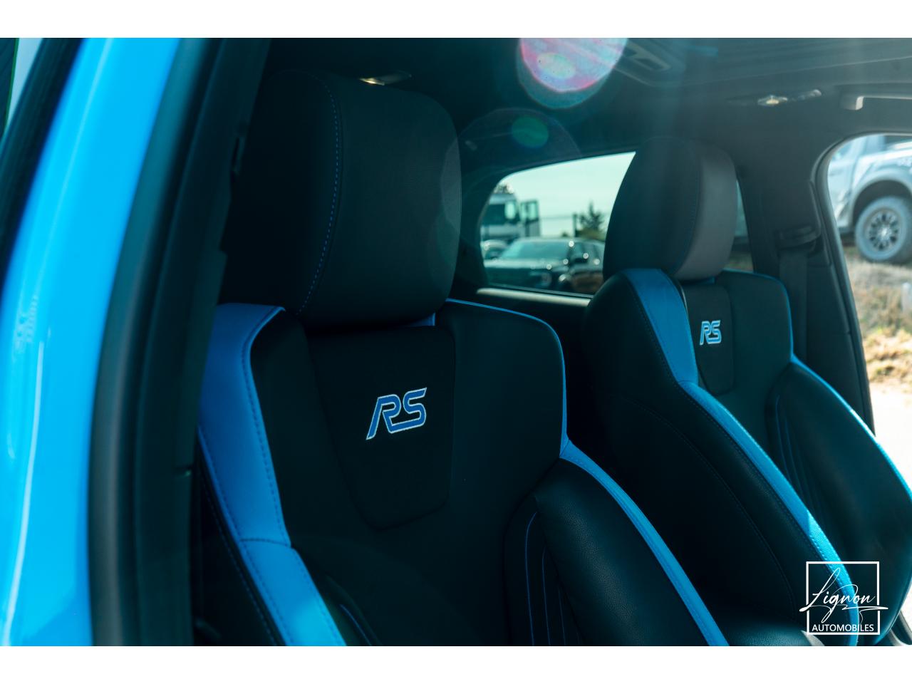 Photo FORD FOCUS RS 2.3 EcoBoost - 350 - 2017 -  CAMERA -  TOIT OUVRANT - JANTES FORGÉ - à partir de 550 euros