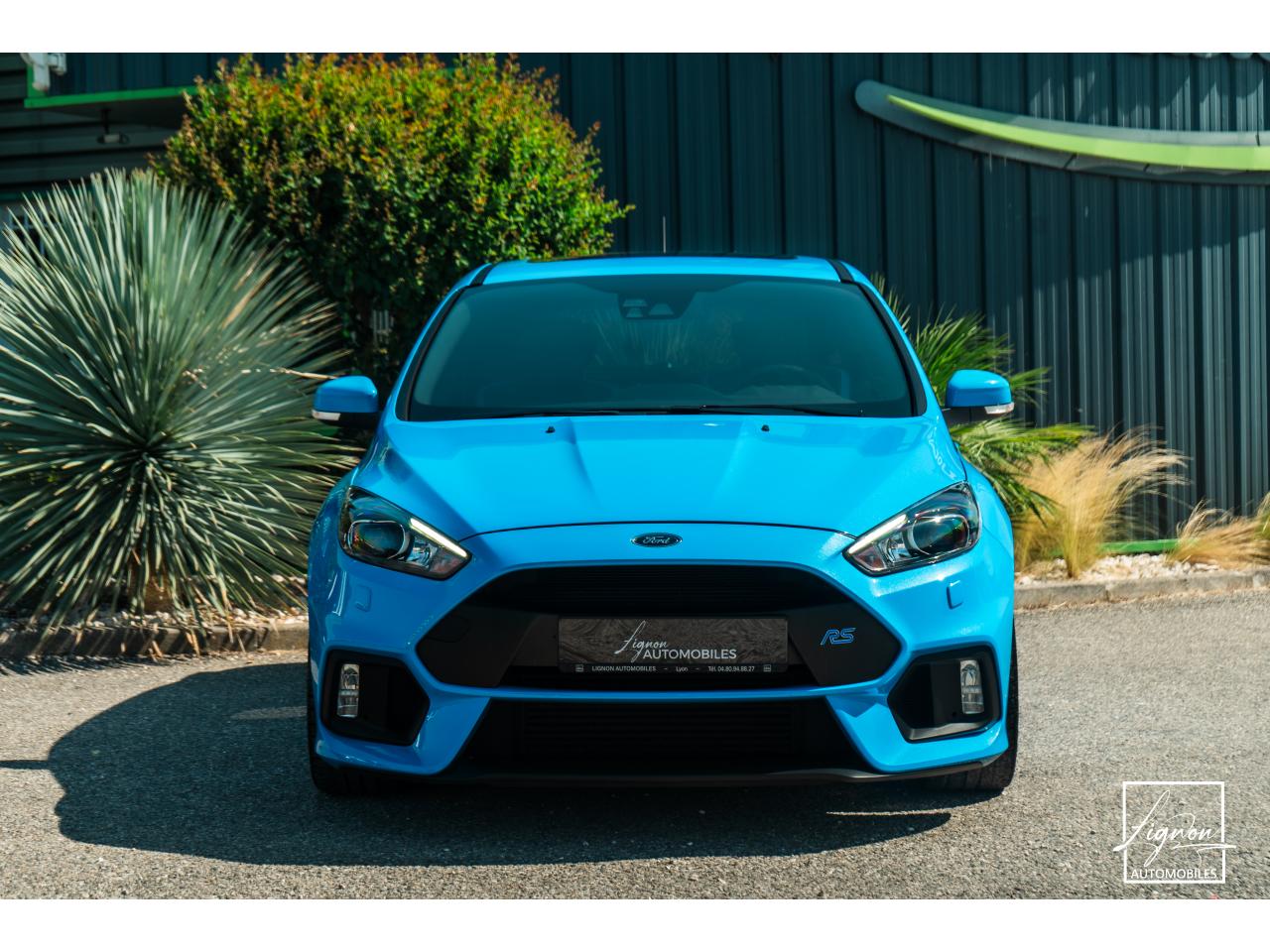 Photo FORD FOCUS RS 2.3 EcoBoost - 350 - 2017 -  CAMERA -  TOIT OUVRANT - JANTES FORGÉ - à partir de 550 euros