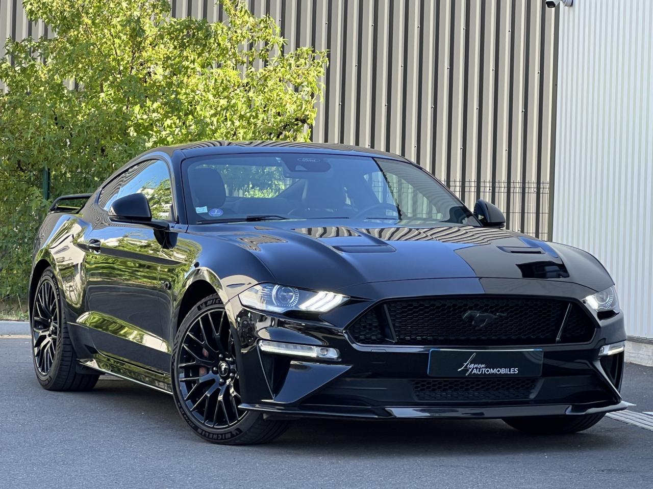 Photo FORD MUSTANG Fastback 5.0 V8 - 450 - BVA10 - PAS DE MALUS IMMAT FR - à partir de 775 euros