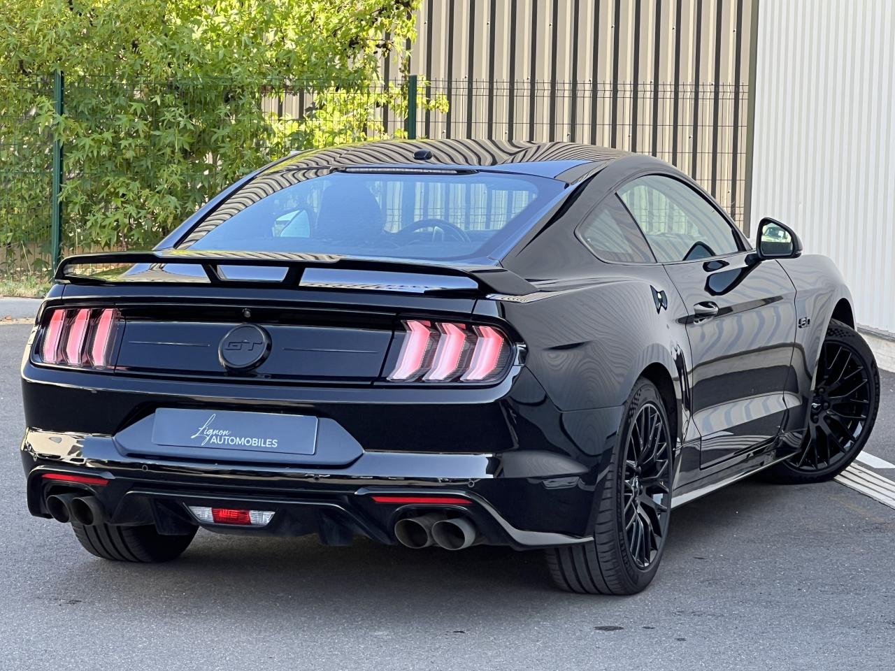 Photo FORD MUSTANG Fastback 5.0 V8 - 450 - BVA10 - PAS DE MALUS IMMAT FR - à partir de 775 euros