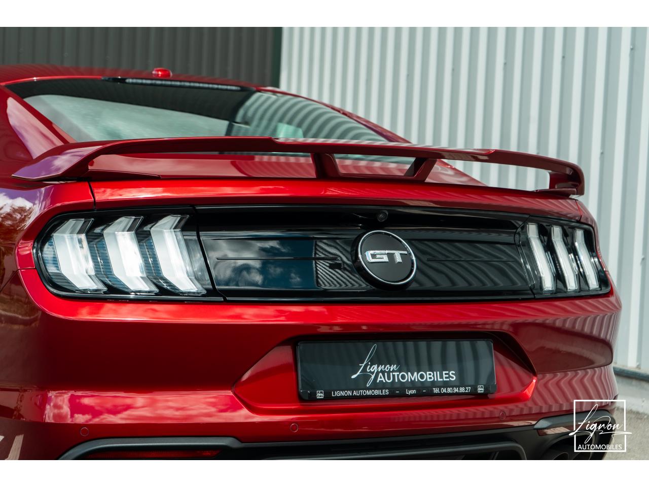 Photo FORD MUSTANG Fastback 5.0 V8 - 450 - BVA10  COUPE GT - 1ER MAIN - à partir de 670 euros