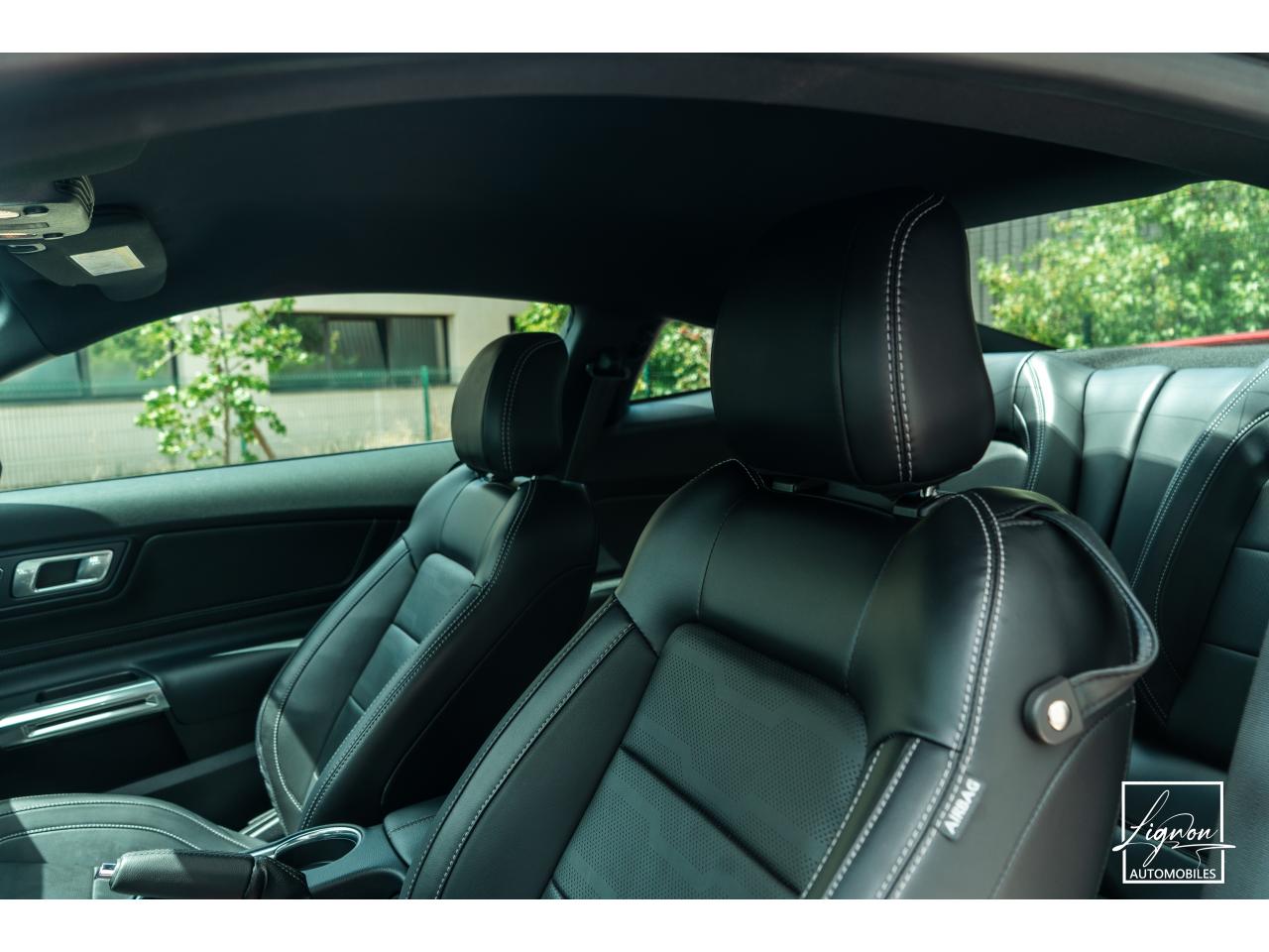 Photo FORD MUSTANG Fastback 5.0 V8 - 450 - BVA10  COUPE GT - 1ER MAIN - à partir de 670 euros