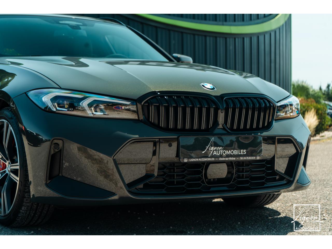 Photo BMW SERIE 3 330d xDrive Touring - BVA  TOURING G21 LCI M Sport PHASE 2 - à partir de 445 euros