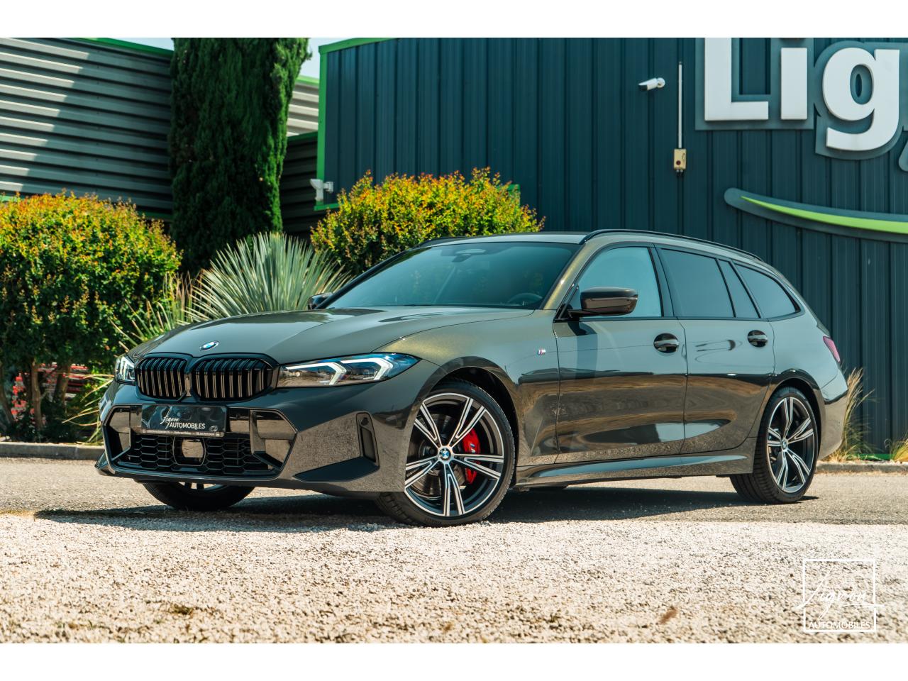 BMW SERIE 3 330d xDrive Touring - BVA  TOURING G21 LCI M Sport PHASE 2 - à partir de 445 euros