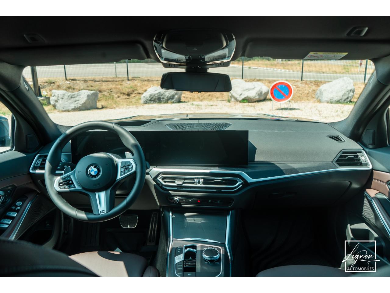 Photo BMW SERIE 3 330d xDrive Touring - BVA  TOURING G21 LCI M Sport PHASE 2 - à partir de 445 euros