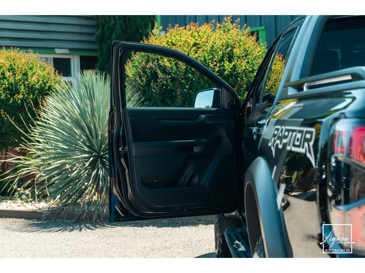Photo FORD RANGER Raptor Double Cabine 3.0 V6 EcoBoost - 292 - BVA S&S e-AWD