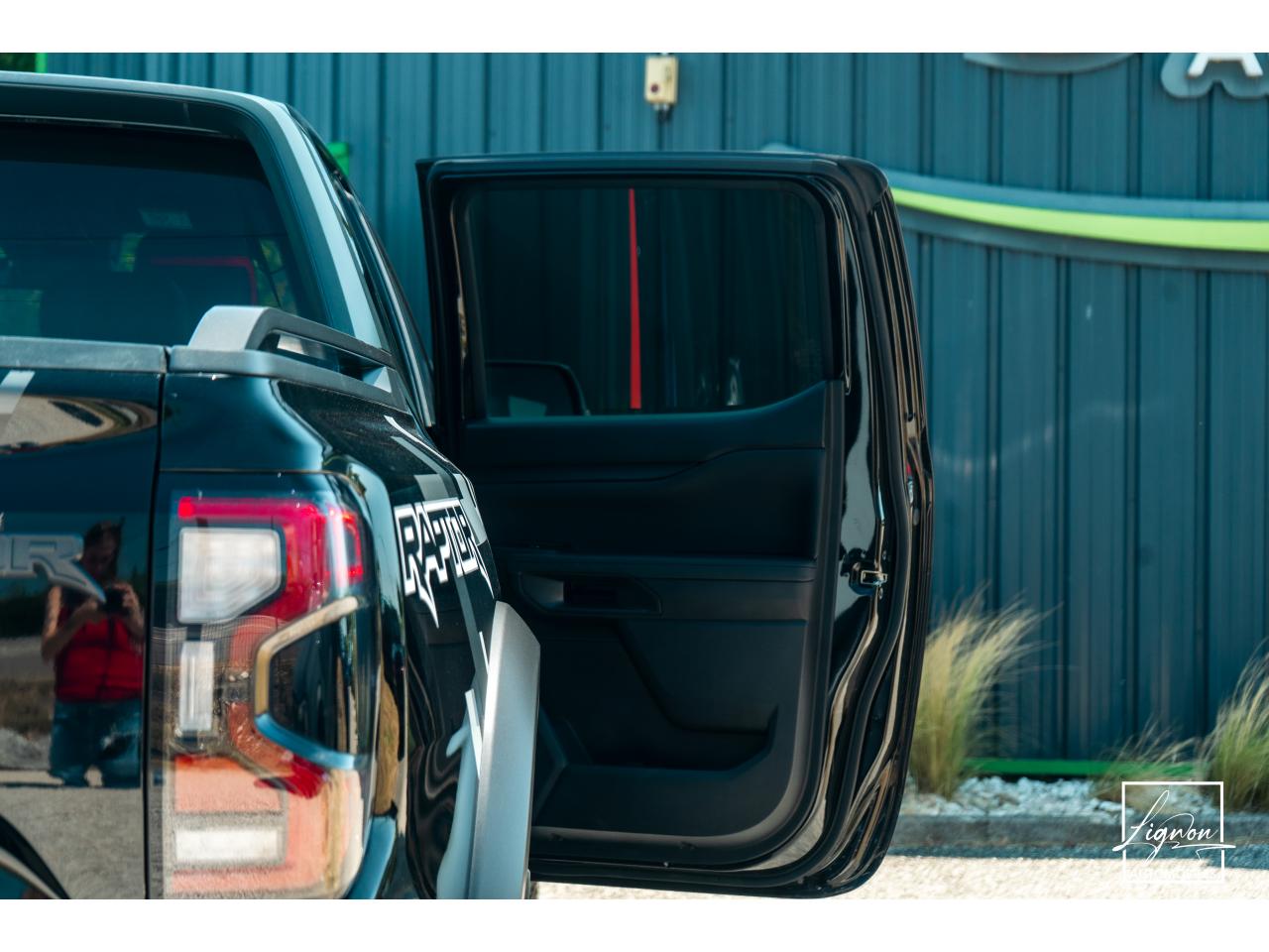 Photo FORD RANGER Raptor Double Cabine 3.0 V6 EcoBoost - 292 - BVA S&S e-AWD