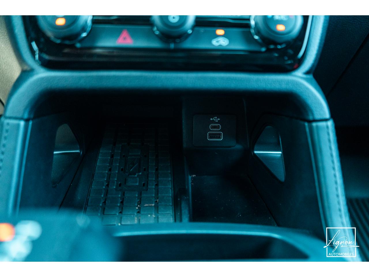 Photo FORD RANGER Raptor Double Cabine 3.0 V6 EcoBoost - 292 - BVA S&S e-AWD