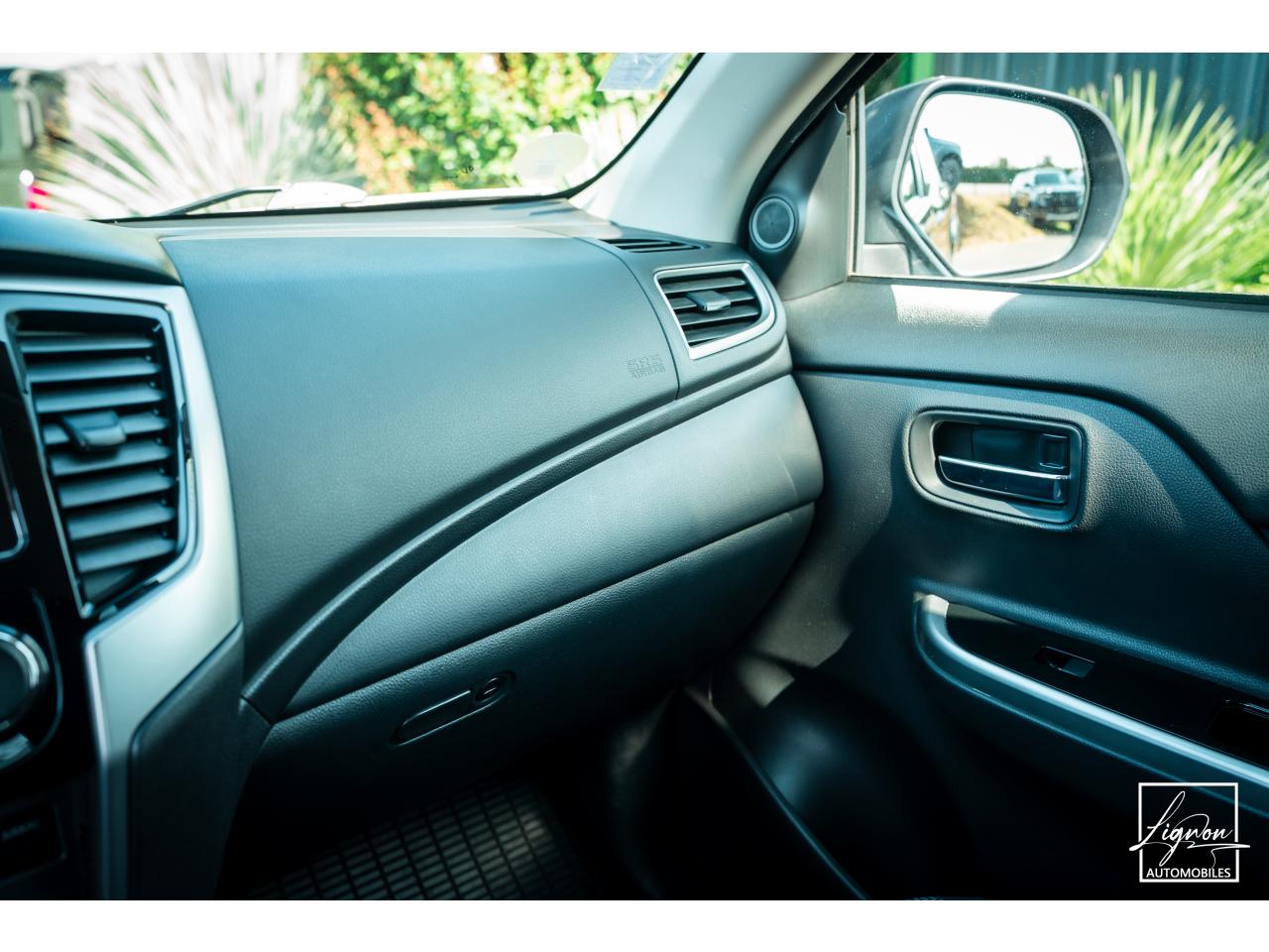 Photo MITSUBISHI L200 Club Cab 2.2 DI-D - 150 - Intense - à partir de 428 euros