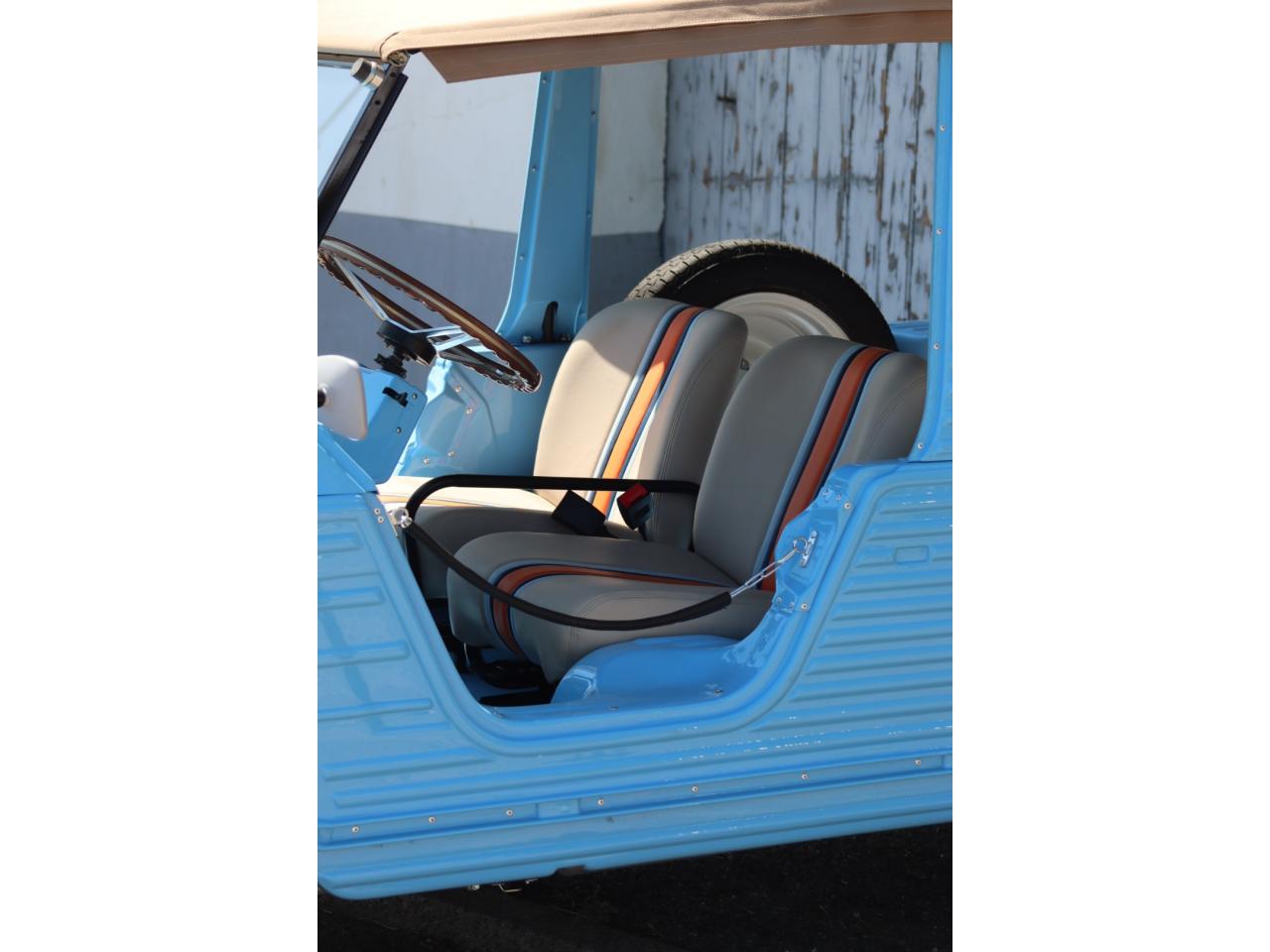 Photo CITROEN MEHARI 602 cm³ - Livrée Gulf - 1980 - Entièrement restauré