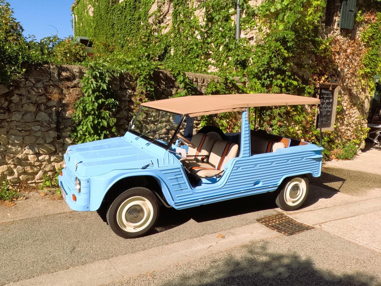 Photo CITROEN MEHARI 602 cm³ - Livrée Gulf - 1980 - Entièrement restauré
