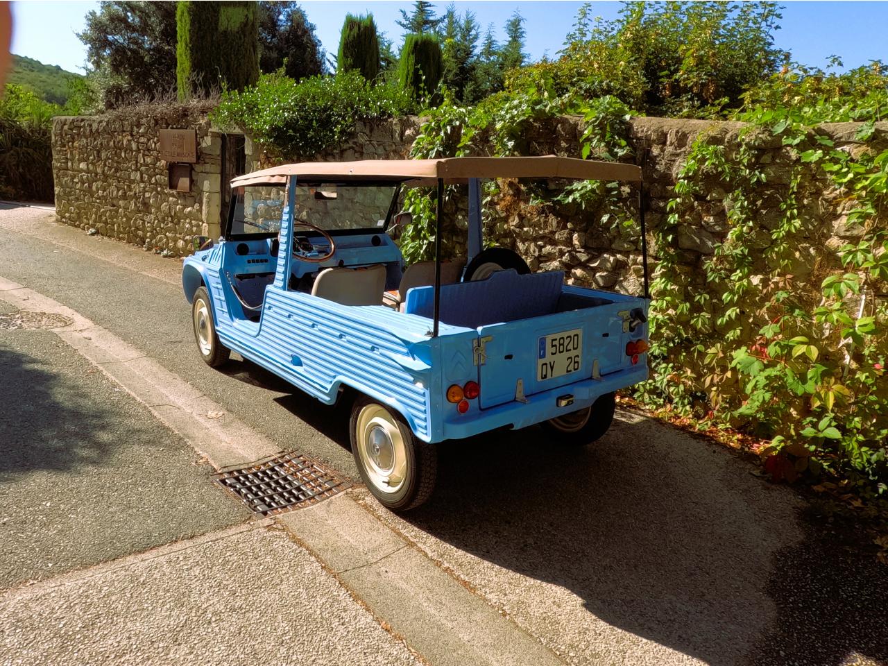 Photo CITROEN MEHARI 602 cm³ - Livrée Gulf - 1980 - Entièrement restauré