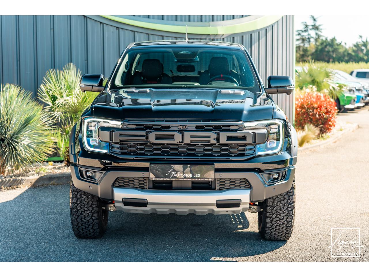Photo FORD RANGER Raptor 3.0 V6 EcoBoost - 292 - BVA Double Cabine - TVA Apparente - à partir de 723 euros