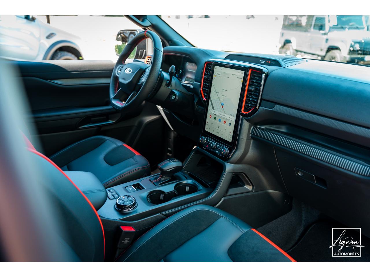 Photo FORD RANGER Raptor 3.0 V6 EcoBoost - 292 - BVA Double Cabine - TVA Apparente - à partir de 723 euros