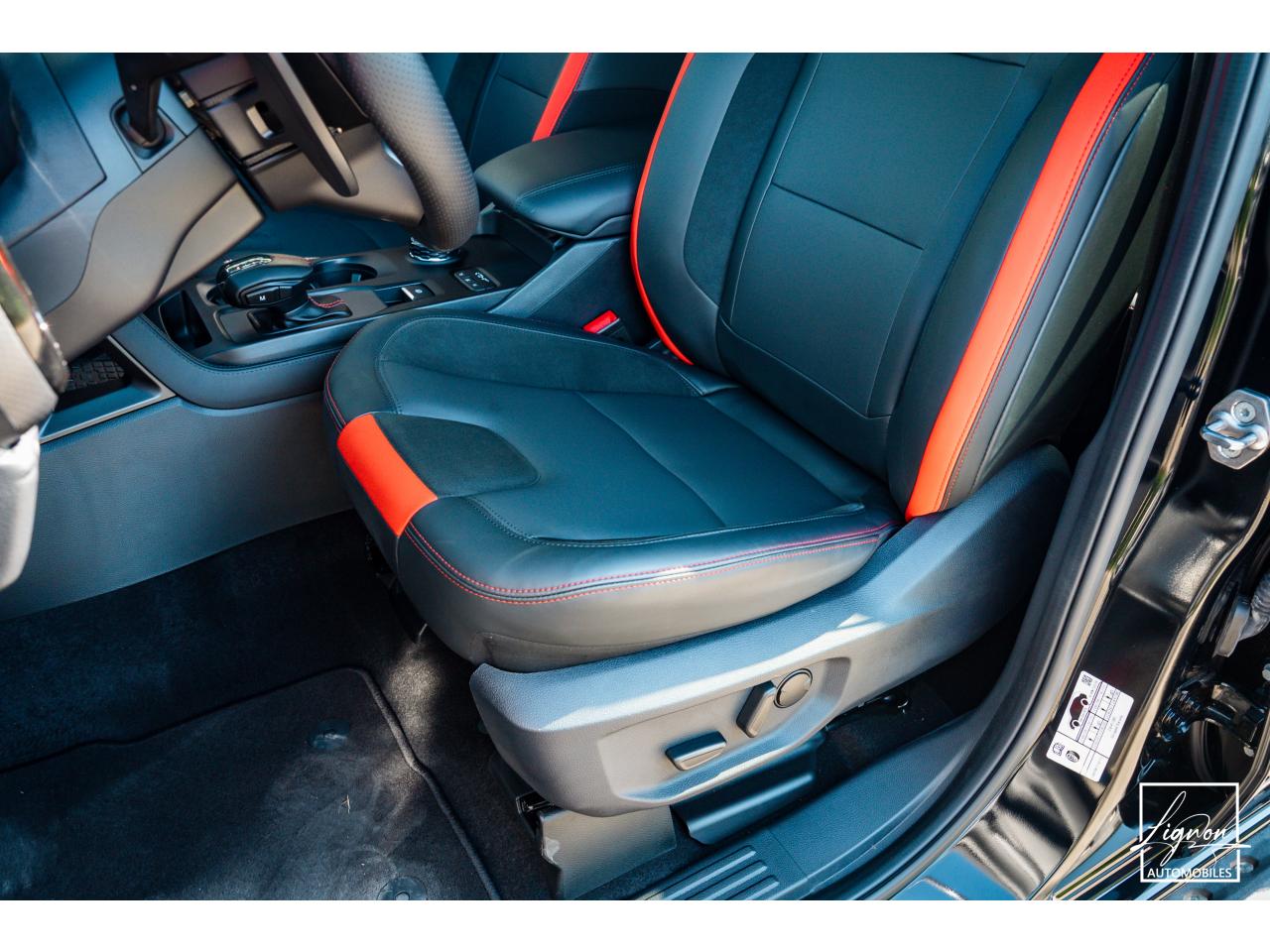 Photo FORD RANGER Raptor 3.0 V6 EcoBoost - 292 - BVA Double Cabine - TVA Apparente - à partir de 723 euros