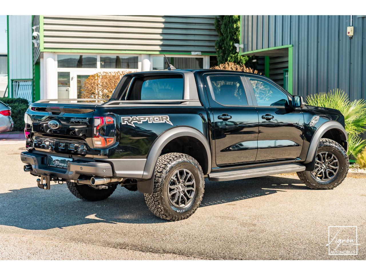 Photo FORD RANGER Raptor 3.0 V6 EcoBoost - 292 - BVA Double Cabine - TVA Apparente - à partir de 723 euros