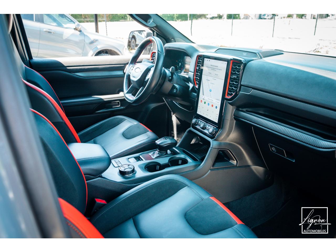 Photo FORD RANGER Raptor 3.0 V6 EcoBoost - 292 - TVA Apparente - à partir de 537 euros