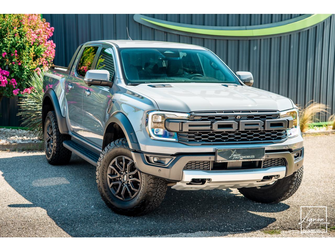 Photo FORD RANGER Raptor 3.0 V6 EcoBoost - 292 - TVA Apparente - à partir de 537 euros