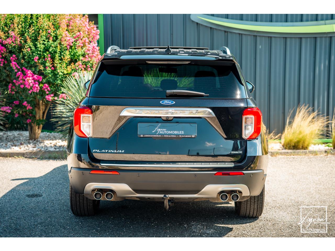 Photo FORD EXPLORER Platinum 3.0 V6 EcoBoost - 457 Parallel PHEV - BVA  7 places - TVA Apparente - 1er main - à partir d