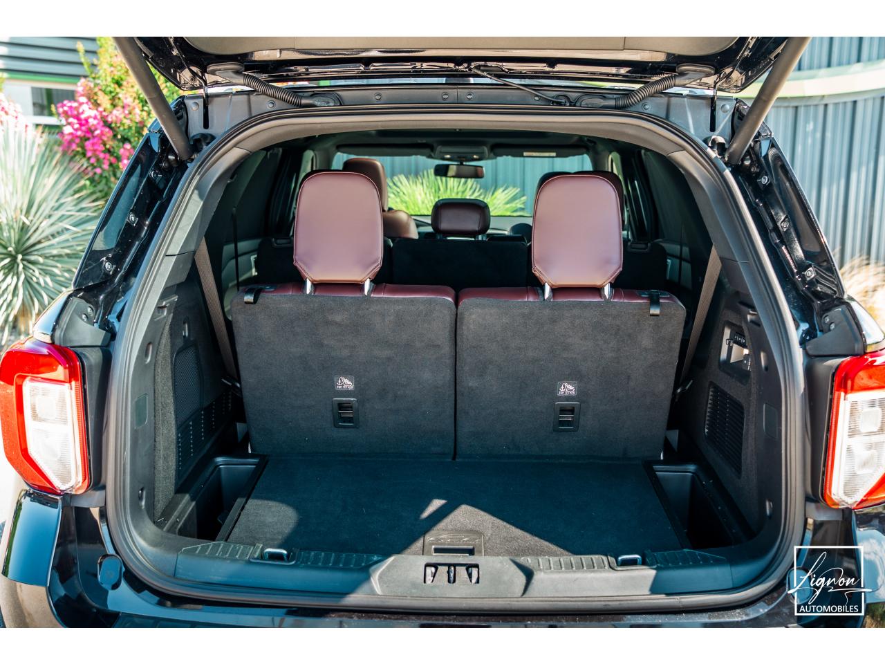 Photo FORD EXPLORER Platinum 3.0 V6 EcoBoost - 457 Parallel PHEV - BVA  7 places - TVA Apparente - 1er main - à partir d